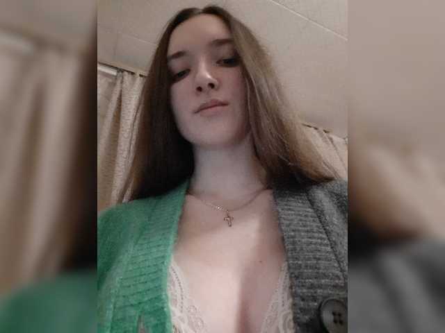 Oddajajo posnetke zaslona Naughty__Girl