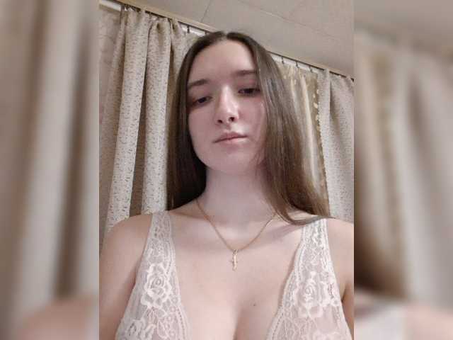 Oddajajo posnetke zaslona Naughty__Girl