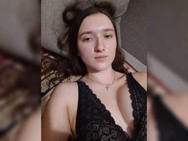 Oddajajo posnetke zaslona Naughty__Girl