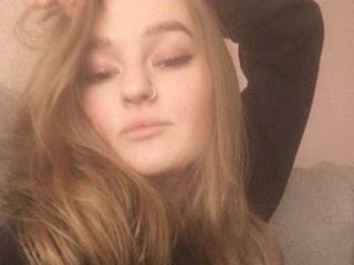 Erotični video klepet Bailey-Amore