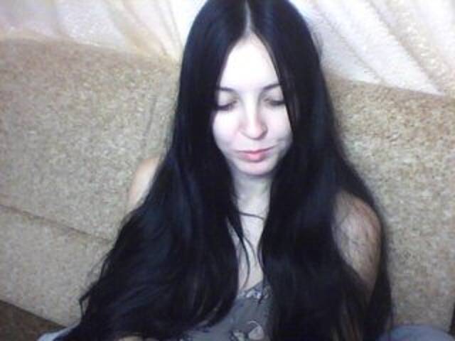 Oddajajo posnetke zaslona Milaya_Mila