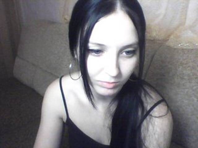 Oddajajo posnetke zaslona Milaya_Mila