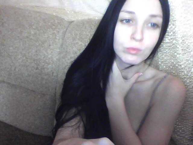 Oddajajo posnetke zaslona Milaya_Mila