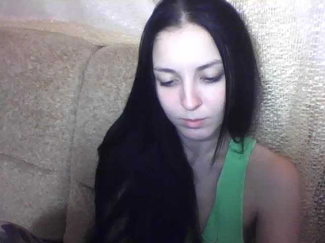 Oddajajo posnetke zaslona Milaya_Mila