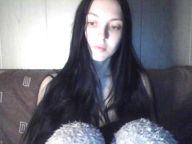 Oddajajo posnetke zaslona Milaya_Mila