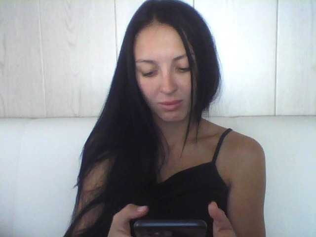 Oddajajo posnetke zaslona Milaya_Mila