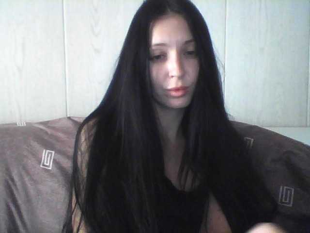 Oddajajo posnetke zaslona Milaya_Mila