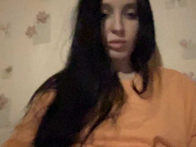 Oddajajo posnetke zaslona Milaya_Mila