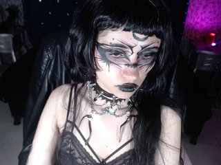 Erotični video klepet CountessBathory