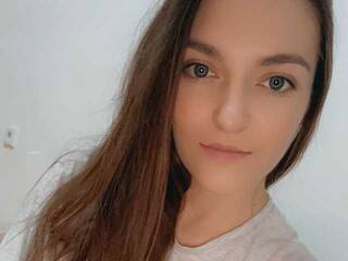 Erotični video klepet Latifaaaa