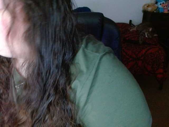 Oddajajo posnetke zaslona bbwsarah1981