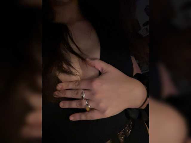 Oddajajo posnetke zaslona bbygirlabbsss