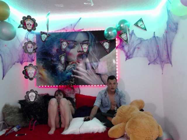 Oddajajo posnetke zaslona Bdsm-love