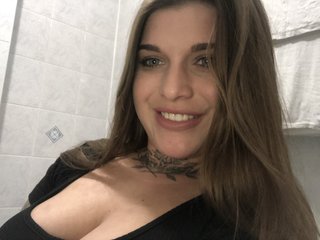 Erotični video klepet BeautySadie