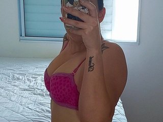 Erotični video klepet BellaSexy