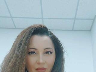 Erotični video klepet Bellashow