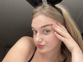 Erotični video klepet Bellatrisssaaa