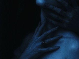 Erotični video klepet Belly-69