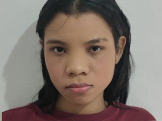 Erotični video klepet Bettany-g