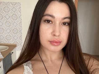 Erotični video klepet BettyBarnes