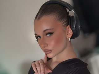 Erotični video klepet BettyGrey