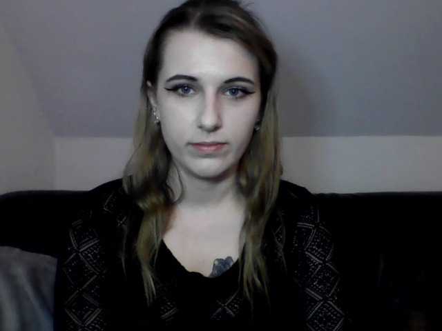 Oddajajo posnetke zaslona BettySecret