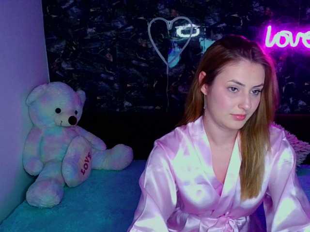 Oddajajo posnetke zaslona bettyy23
