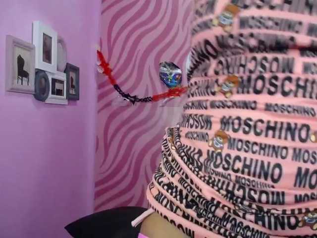 Oddajajo posnetke zaslona bigass-stephy