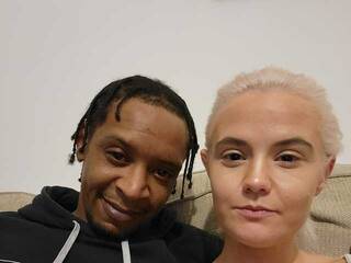 Erotični video klepet BigBananza700