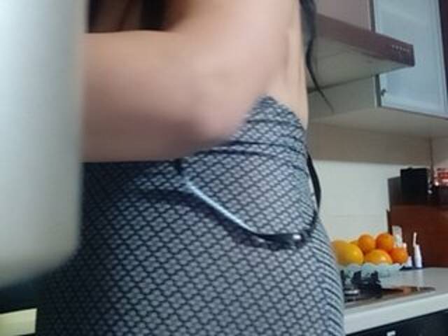 Oddajajo posnetke zaslona bigpussy6969