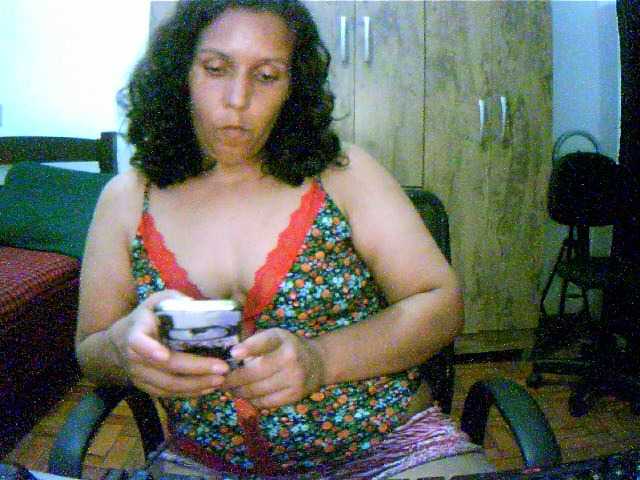 Oddajajo posnetke zaslona Bijupink