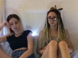 Oddajajo posnetke zaslona bitches-bong