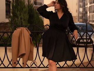 Erotični video klepet Black00pearl