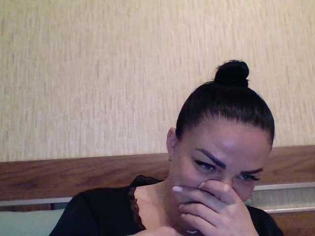 Oddajajo posnetke zaslona BlackPanther933