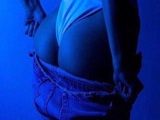 Erotični video klepet BlackPeach