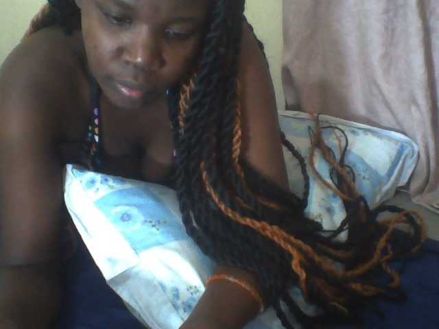 Oddajajo posnetke zaslona Blacksexyass