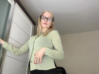 Erotični video klepet BLONDINO4KA