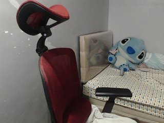 Erotični video klepet BubbleButtPinay