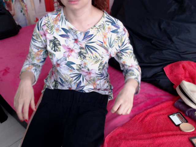 Oddajajo posnetke zaslona CrazySofia