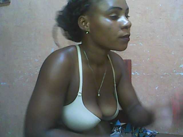 Oddajajo posnetke zaslona kattybraid