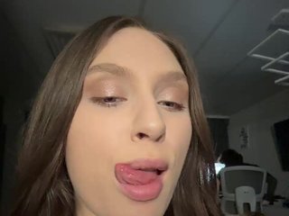 Erotični video klepet PARTYNEXTNEXT