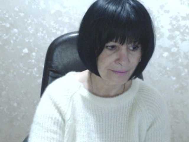 Oddajajo posnetke zaslona RubyAngel