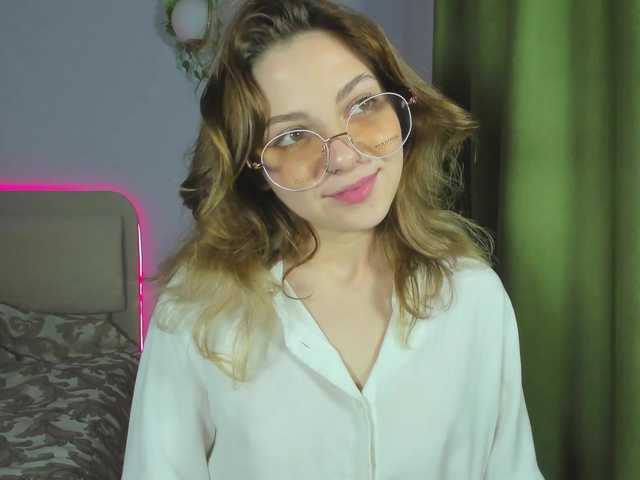 Oddajajo posnetke zaslona Sofiacoco