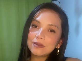 Erotični video klepet BOOBSTORMI90