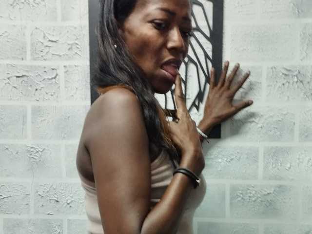 Profilna fotografija brianna-ebony