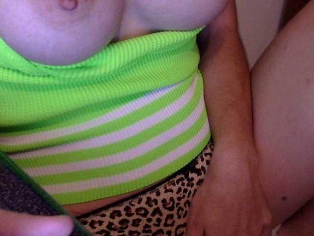 Oddajajo posnetke zaslona Briannaaa