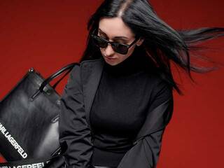 Erotični video klepet brida_black