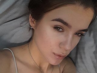 Erotični video klepet BrindaBrager