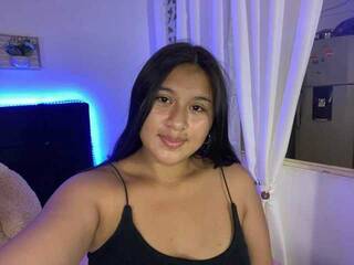 Erotični video klepet BrinkyMM