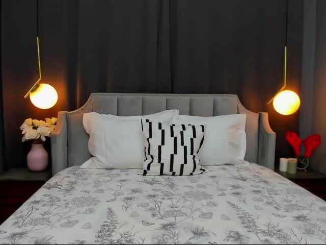 Oddajajo posnetke zaslona BrittanyFaris